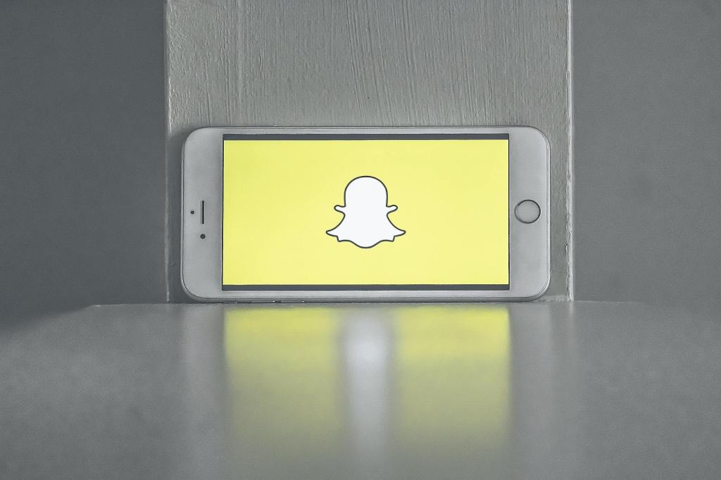 A Custom Snapchat Filter Can Be a Powerful Business Tool